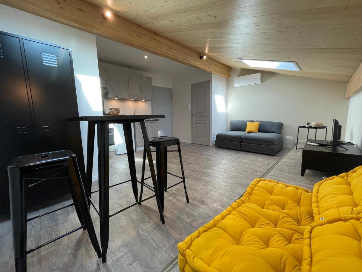 Superbes Studios De Charme, Lumineux Et Climatises En Plein Centre Bordeaux Exteriör bild