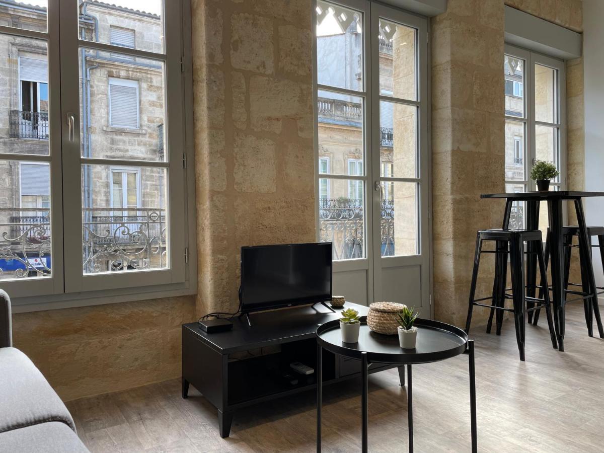 Superbes Studios De Charme, Lumineux Et Climatises En Plein Centre Bordeaux Exteriör bild