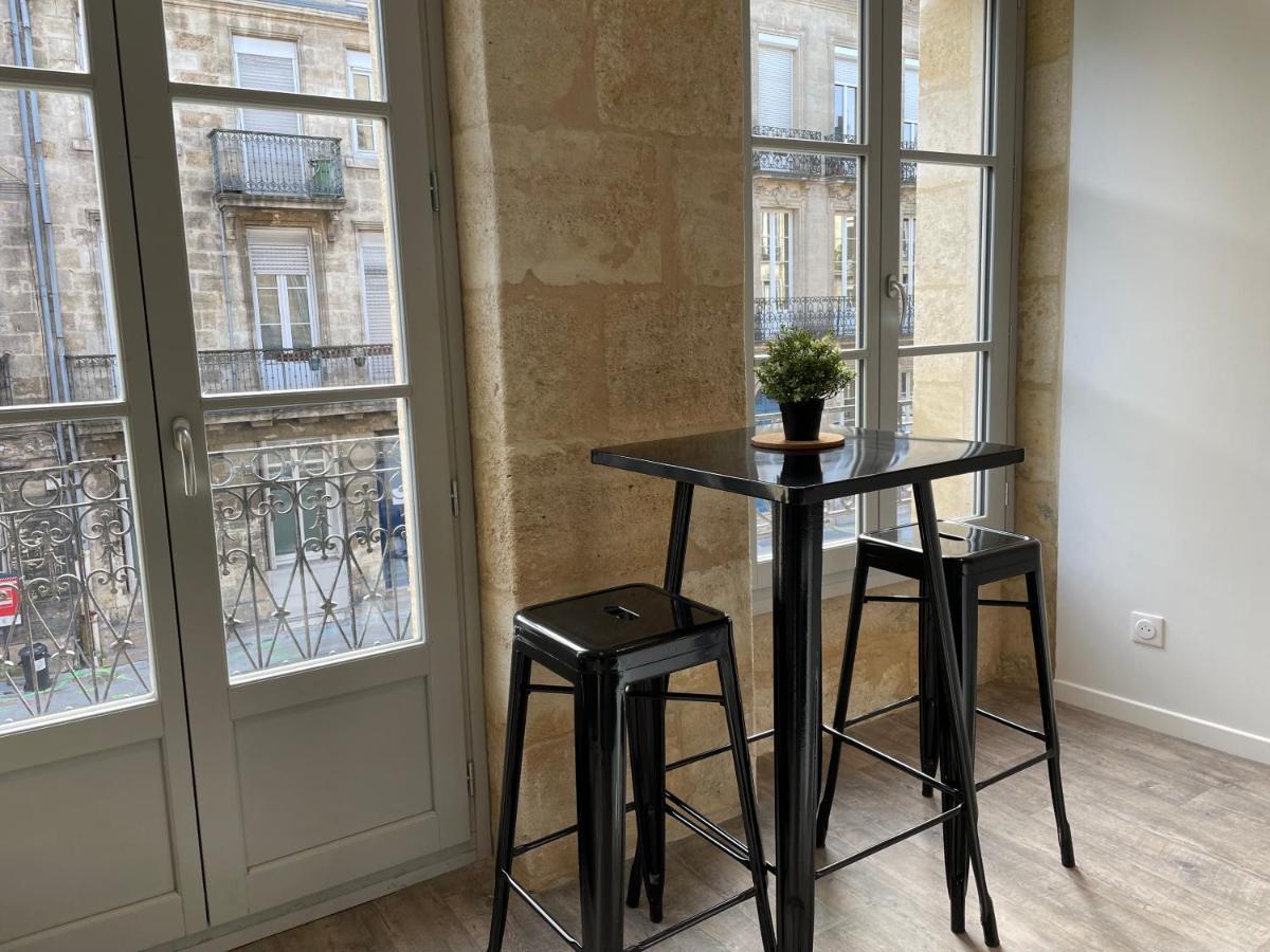 Superbes Studios De Charme, Lumineux Et Climatises En Plein Centre Bordeaux Exteriör bild