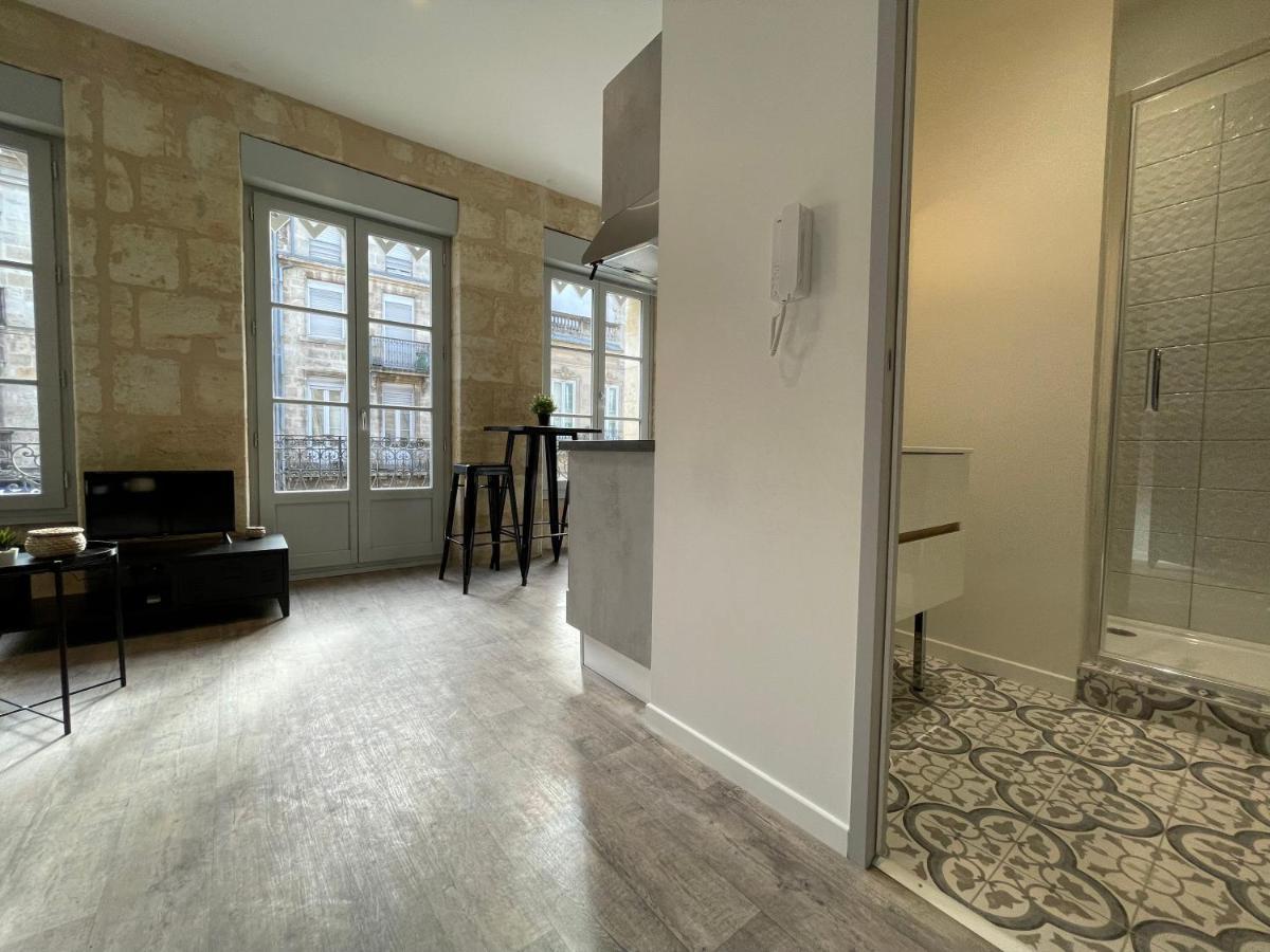 Superbes Studios De Charme, Lumineux Et Climatises En Plein Centre Bordeaux Exteriör bild