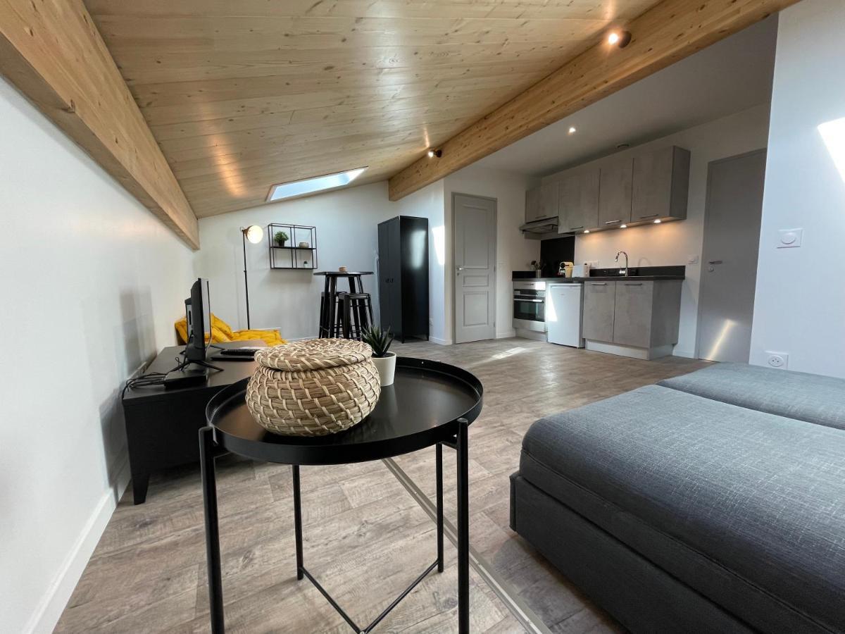 Superbes Studios De Charme, Lumineux Et Climatises En Plein Centre Bordeaux Exteriör bild