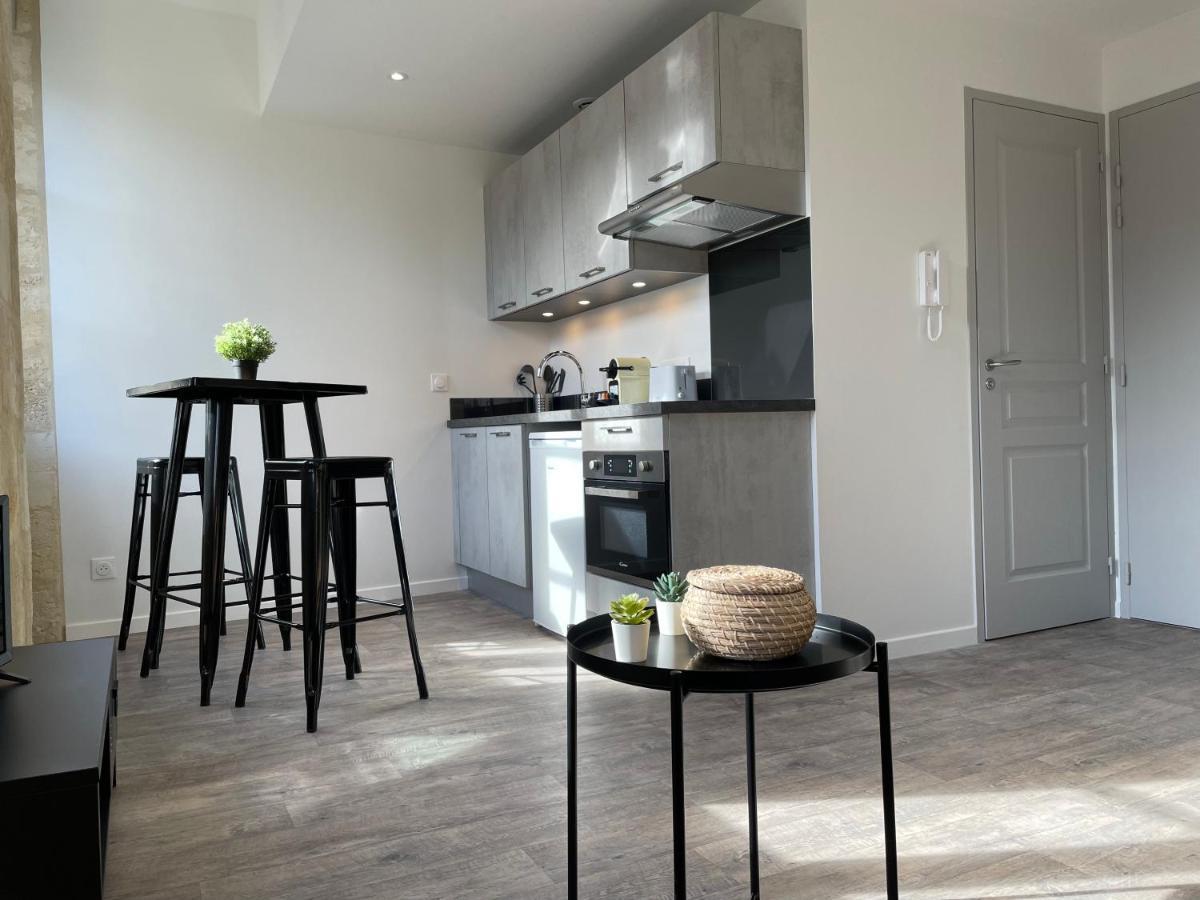 Superbes Studios De Charme, Lumineux Et Climatises En Plein Centre Bordeaux Exteriör bild